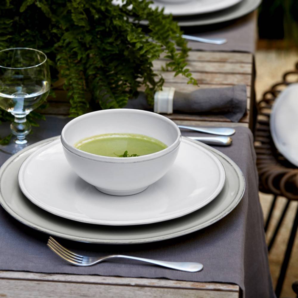 Friso White Tableware Collection