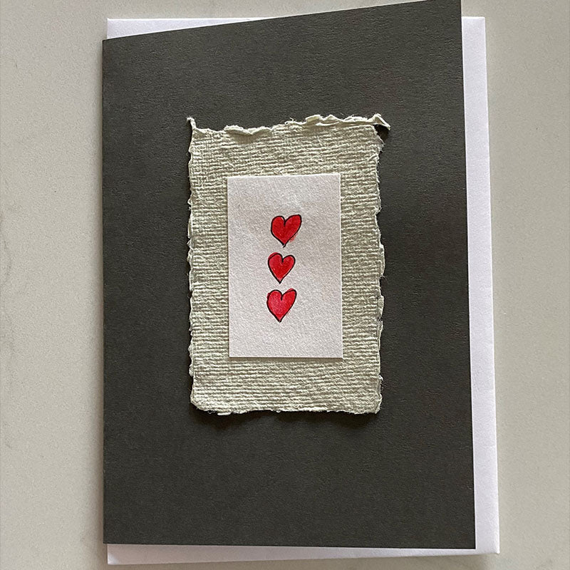 3 Hearts Red